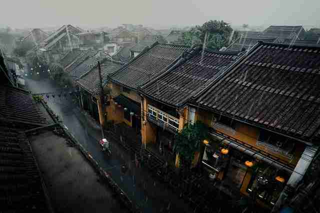 黑名单追踪！鉴黄师免费观看八卦速递内行视角